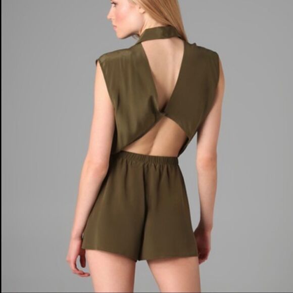REFORMATION Ricky Army Collared Cut Out Romper - Picture 2 of 8